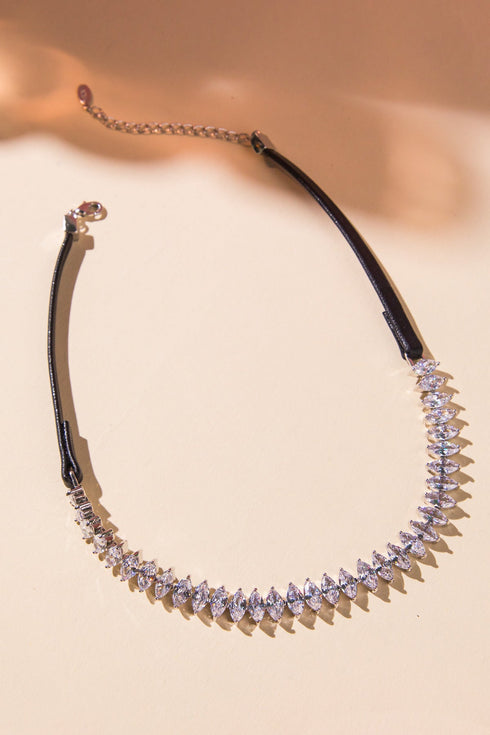 rhinestone-diana-necklace Flying Tomato-Sophia's Style-4